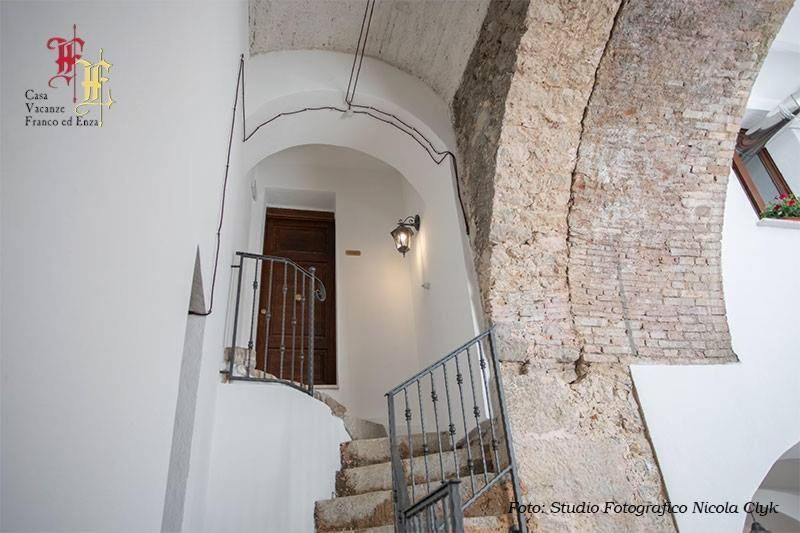 Bed and Breakfast Casa Vacanze - Franco Ed Enza à San Gregorio Magno Extérieur photo