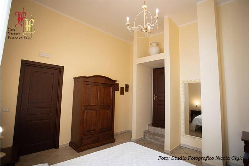 Bed and Breakfast Casa Vacanze - Franco Ed Enza à San Gregorio Magno Extérieur photo