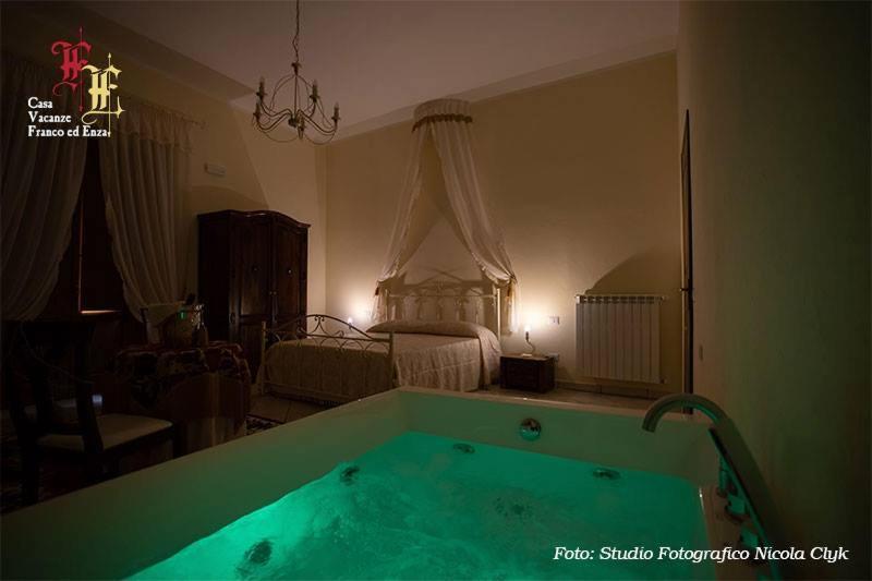 Bed and Breakfast Casa Vacanze - Franco Ed Enza à San Gregorio Magno Extérieur photo